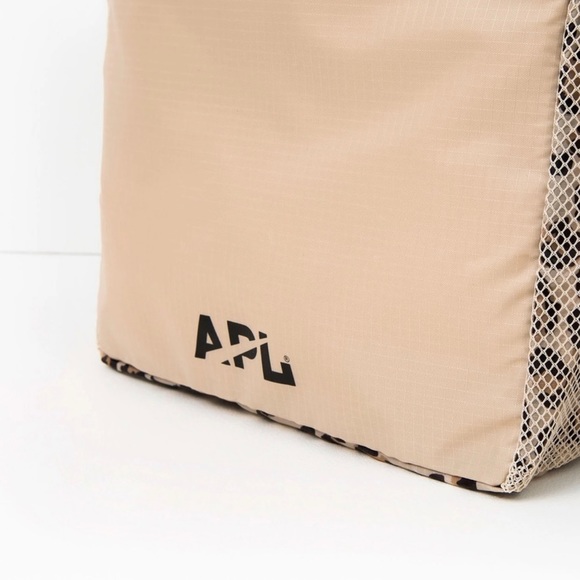 APL All-Purpose Packable Backpack - Cheetah Print - Picture 4 of 12